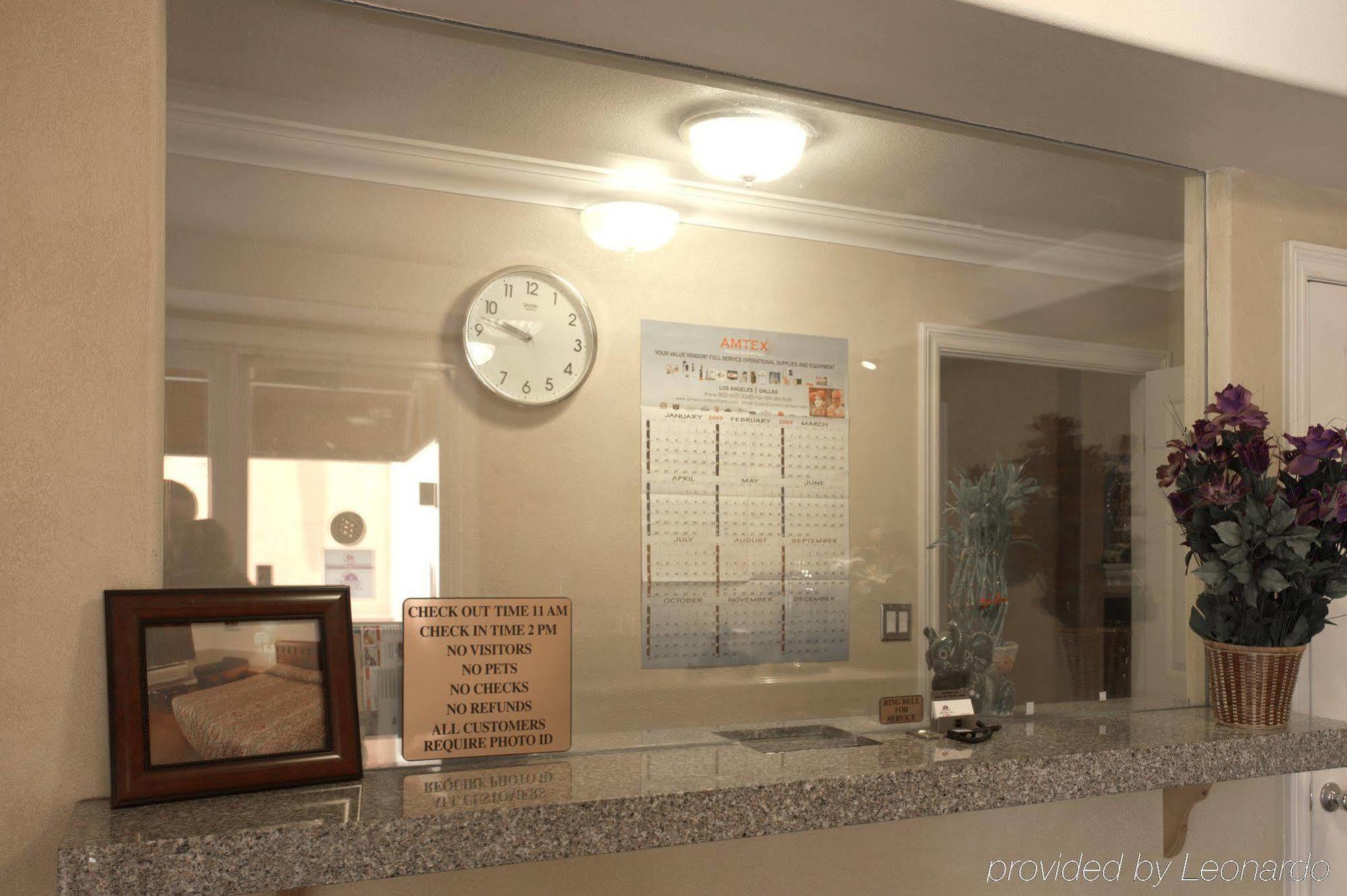 Legacy Inn & Suites Anaheim Esterno foto